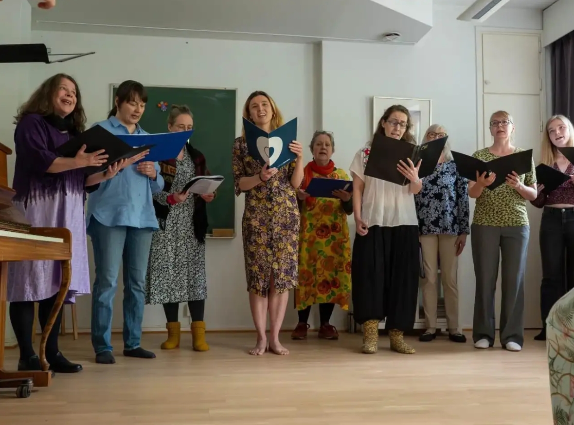 Singing Circle